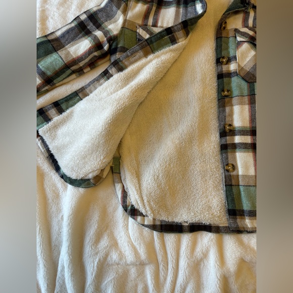 Oversized Lined Plaid Shirt Jacket Shacket - Picture 3 of 4